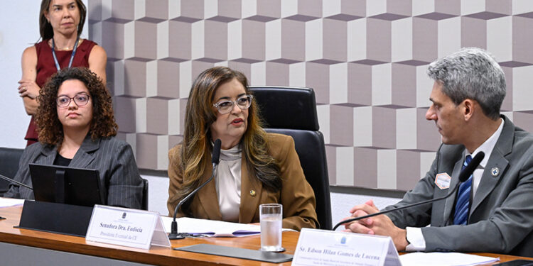 Especialistas defendem restrição a alimentos ultraprocessados em escolas — Senado Notícias