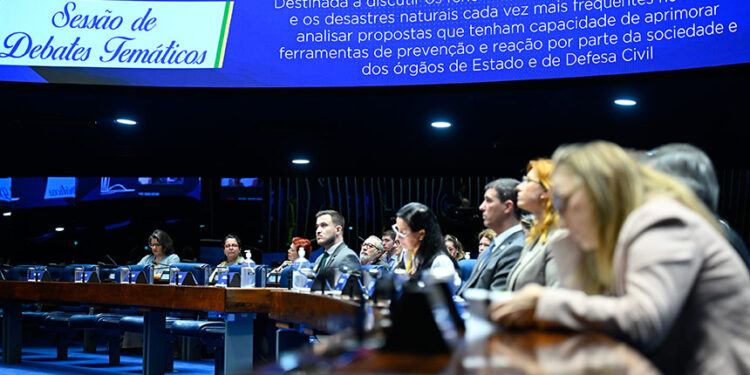 Brasil precisa se preparar para o El Niño, indica debate — Senado Notícias