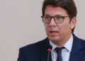 Mário Frias viajou para o exterior sem autorização da Câmara