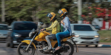 Medida Provisória simplifica regras para atividade de mototaxistas — Senado Notícias