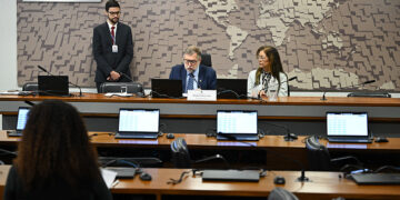 CCT aprova 39 outorgas de emissoras de rádio e TV — Senado Notícias