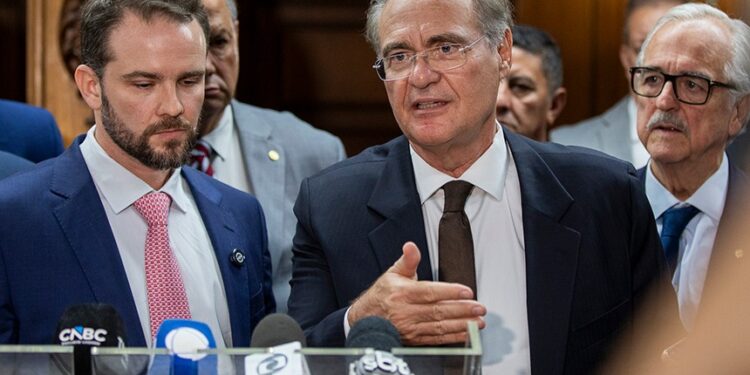 Renan reagenda votação do financiamento ao agro e negocia texto com governo Lula — Senado Notícias