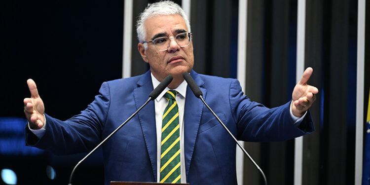 Girão anuncia ação no STF para instalação do Conselho de Ética — Senado Notícias