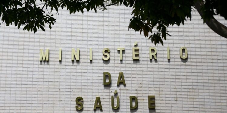 Denúncias de violência infantojuvenil crescem mais de 120% em 5 anos