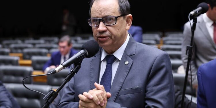 Comissão aprova criação de programa de transporte público entre municípios do interior – Notícias