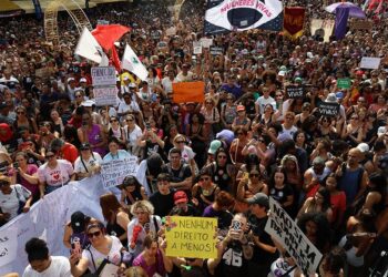 Senado analisa propostas de agenda legislativa sobre direitos das mulheres — Senado Notícias