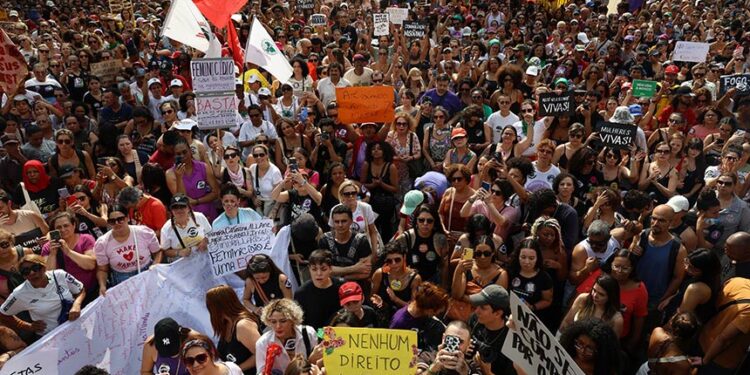 Senado analisa propostas de agenda legislativa sobre direitos das mulheres — Senado Notícias