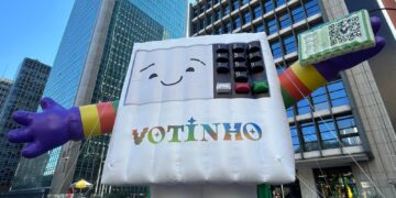 A 30ª Parada do Orgulho LGBT+ alerta sobre importância do voto