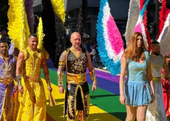 Parada do Orgulho LGBT+ leva cores e vibração à Avenida Paulista