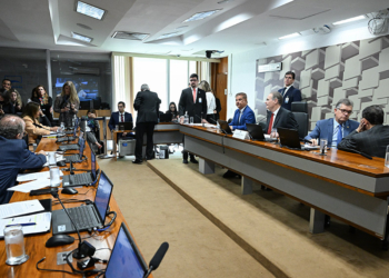 Importação simplificada de bens para pesquisa segue para a Câmara — Senado Notícias
