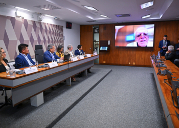 debatedores defendem foco em diagnóstico precoce e atenção a populações carentes — Senado Notícias