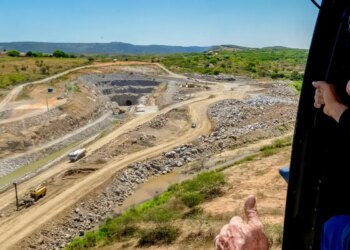 Lula inaugura túnel de transposição das águas do São Francisco no RN