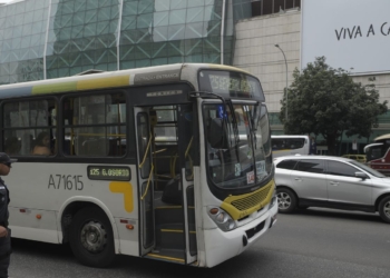 Rodoviários do Rio decidem continuar em estado de greve até amanhã