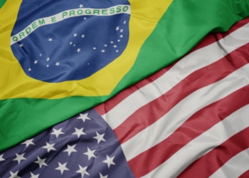 Entenda audiência nos EUA sobre tarifas de 25% a produtos brasileiros