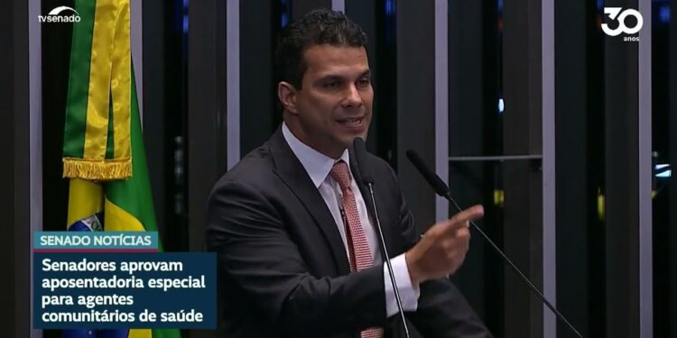 Aposentadoria especial de agentes de saúde vai à promulgação — Senado Notícias
