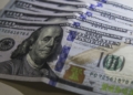 Dólar fica estável em R$ 5,08, mas cai 0,58% na semana