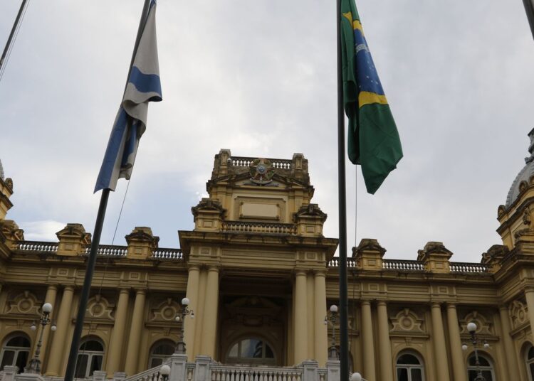STF marca para 19 de agosto julgamento sobre sucessão no governo do RJ