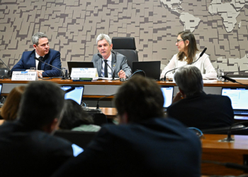 Na CRA, especialistas cobram regulamentação da Lei dos Agrotóxicos — Senado Notícias