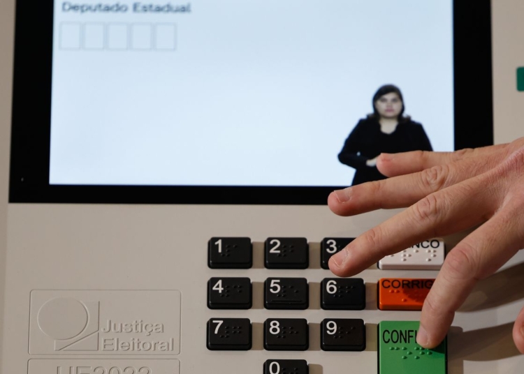 Campanha eleitoral nas ruas e propaganda virtual começam neste domingo